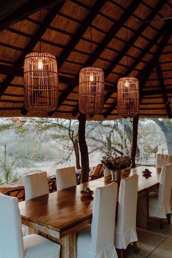 Nyala Safari Lodge Hoedspruit Extérieur photo