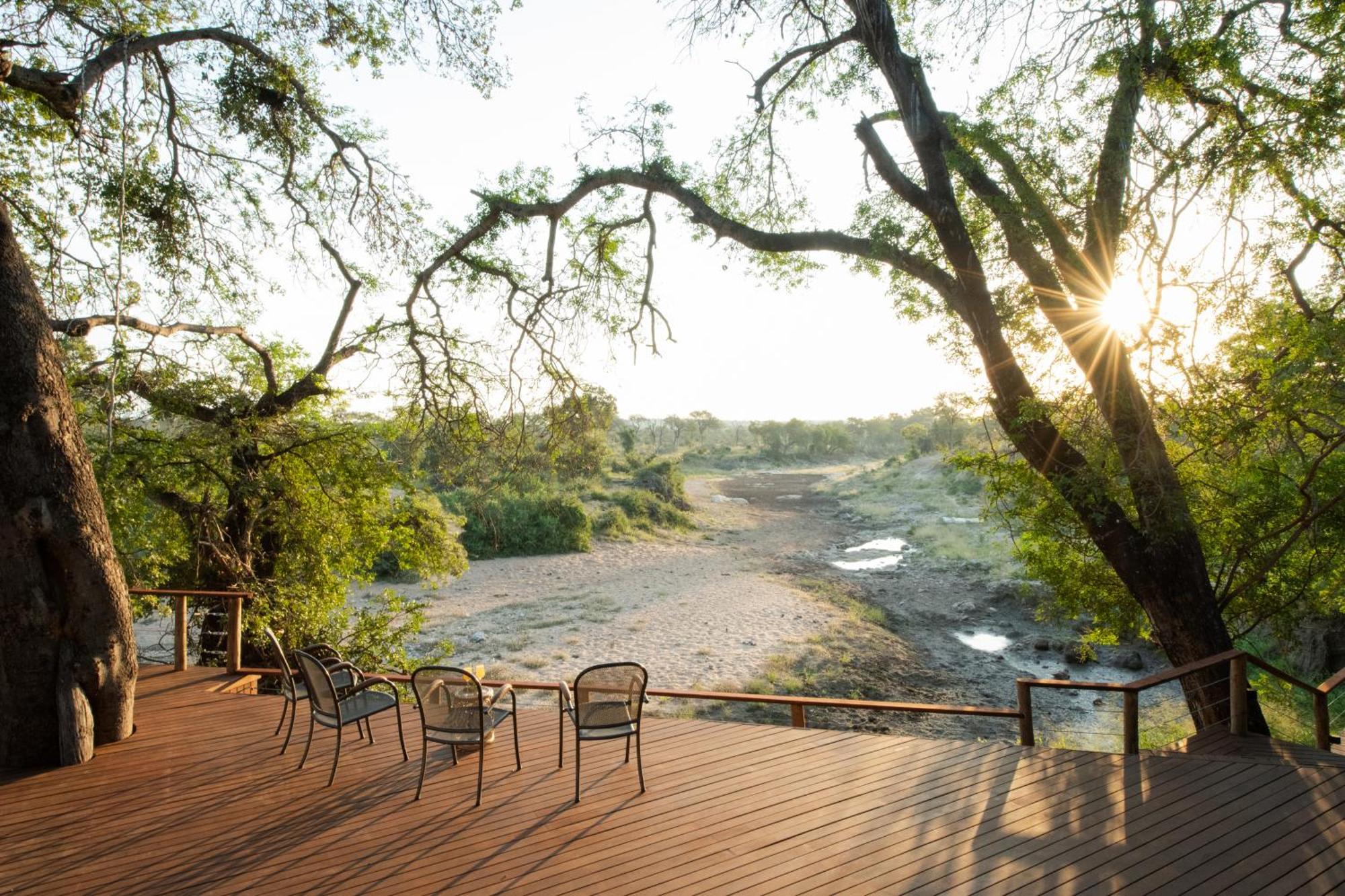 Nyala Safari Lodge Hoedspruit Extérieur photo