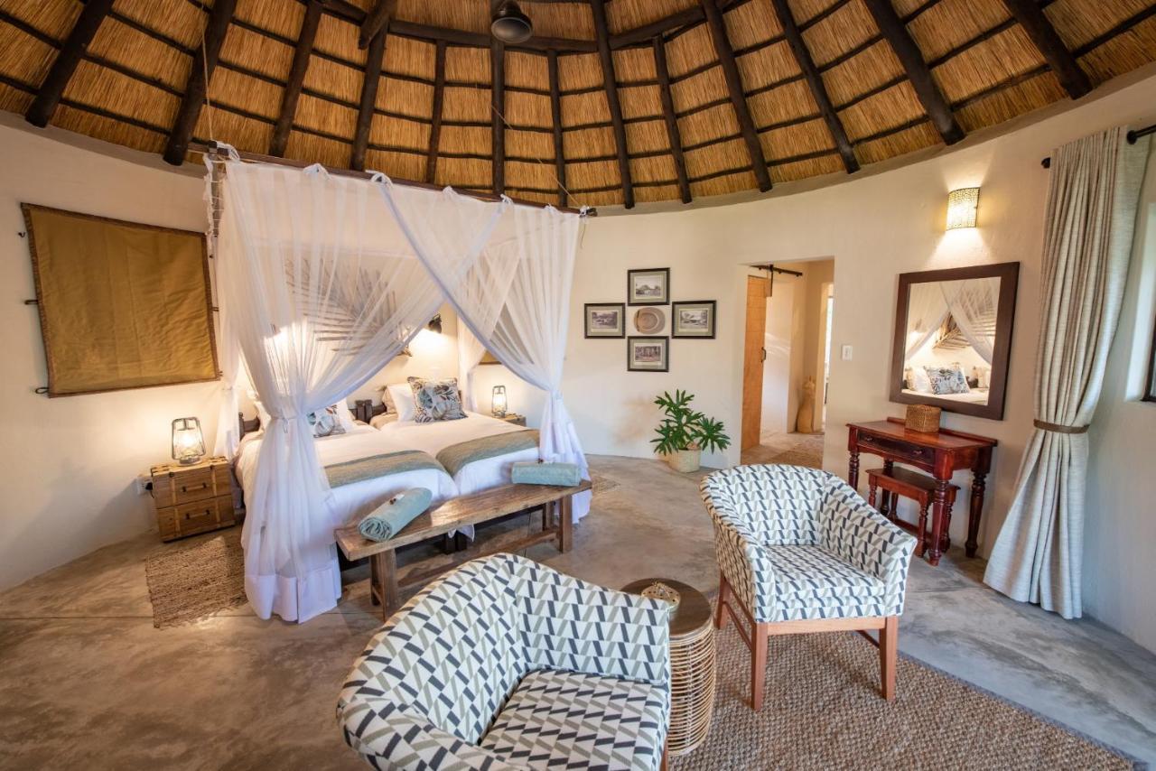 Nyala Safari Lodge Hoedspruit Extérieur photo